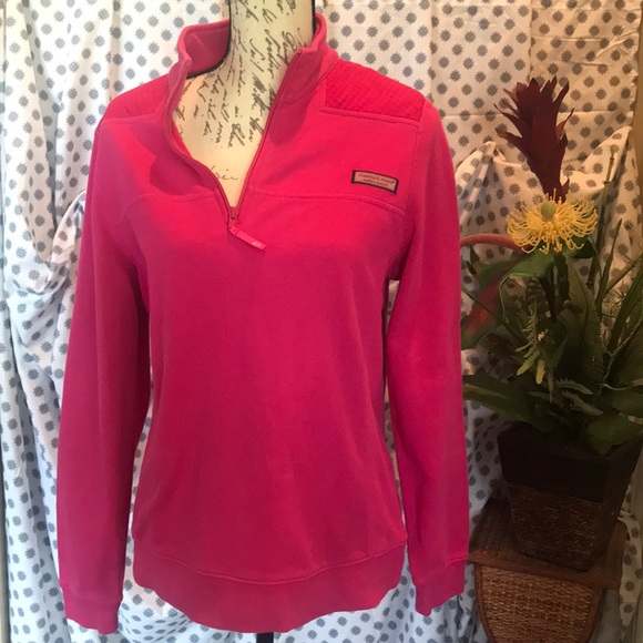 Vineyard Vines Tops - Vineyard Vines Shep Shirt pullover. GUC once only.